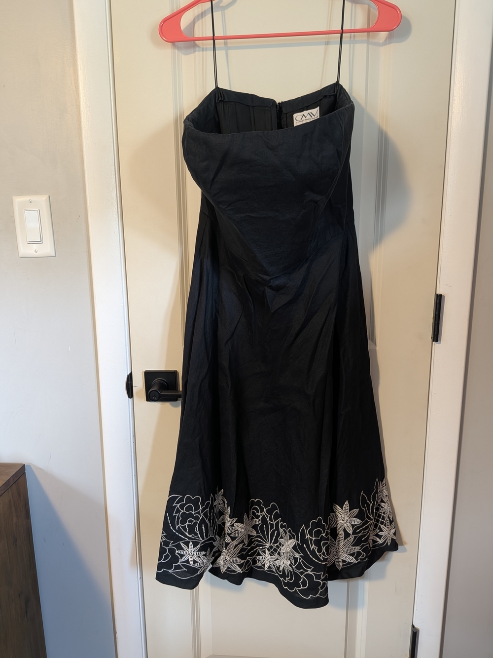 Carmen Marc Valvo Black Strapless Dress with White Floral Hem